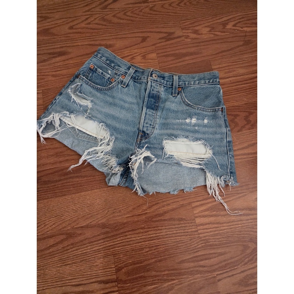 Levis 501 Original Distressed Denim Shorts Light Wash Cut Off Button Fly W29